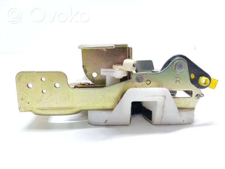 Chevrolet Spark Rear door lock 