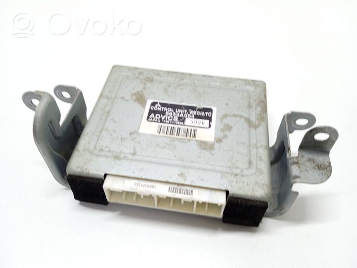 Mitsubishi Pajero Muut ohjainlaitteet/moduulit 8633A004