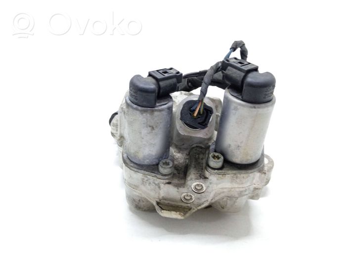 BMW 7 F01 F02 F03 F04 Active stabilizer control/valve assembly 37087537H