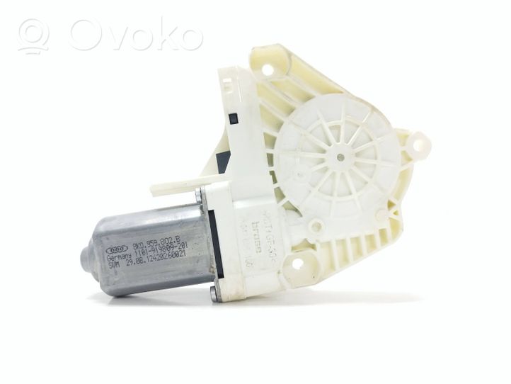 Audi Q3 8U Motorino alzacristalli della portiera anteriore 8K0959802B