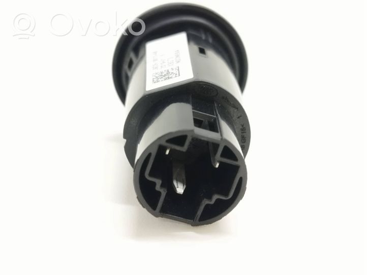 Jaguar I-Pace Enchufe conector entrada auxiliar J9D319010AB