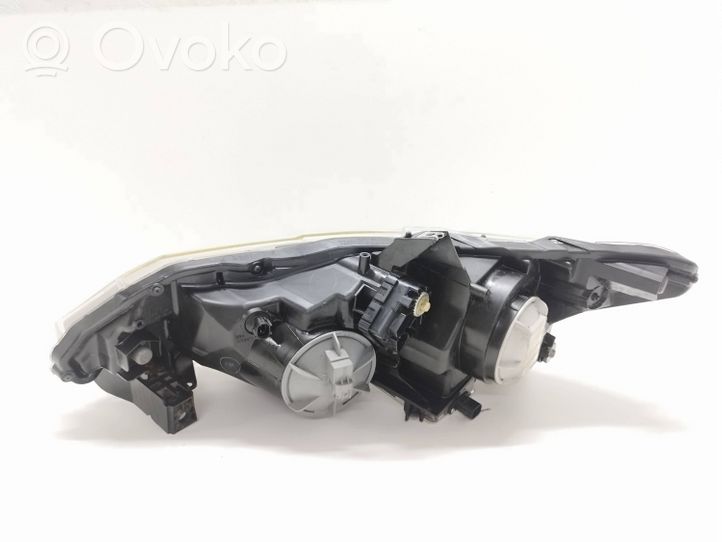 Honda Insight Lampa przednia 10022876