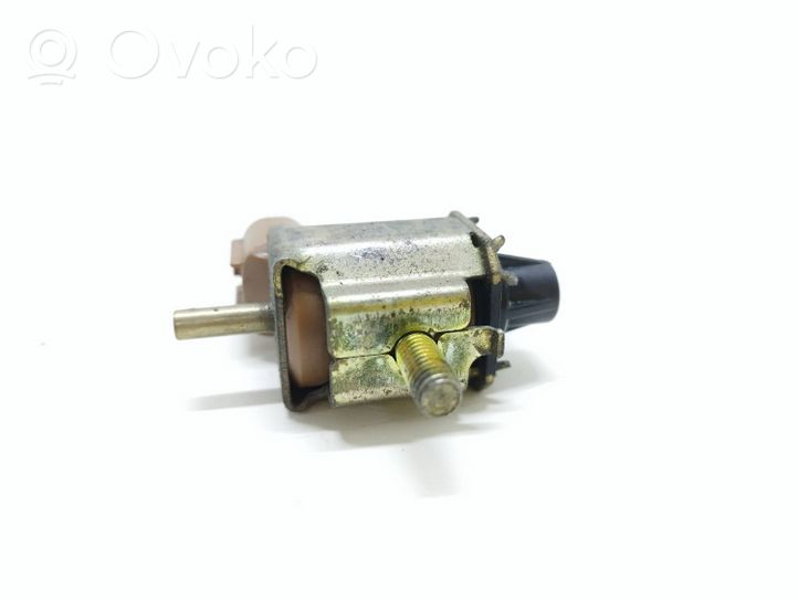 Mitsubishi Montero Solenoīda vārsts K5T48271