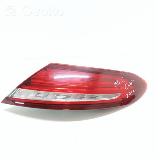 Mercedes-Benz C W205 Lampa tylna A2059066600