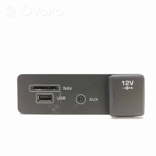 Land Rover Discovery Sport Connecteur/prise USB FK7219C166BC