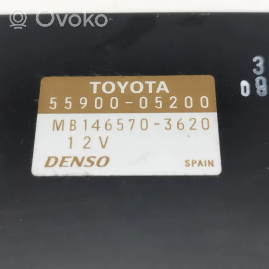 Toyota Avensis T250 Oro kondicionieriaus/ klimato/ pečiuko valdymo blokas (salone) 5590205050H