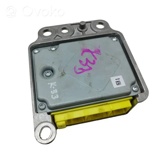 Nissan Leaf I (ZE0) Airbag control unit/module 988203ND1A