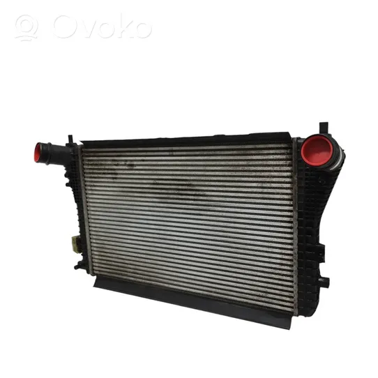 Volkswagen PASSAT B7 Chłodnica powietrza doładowującego / Intercooler 3C0145805AK