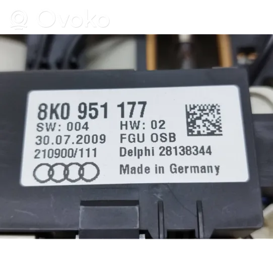 Audi Q5 SQ5 Illuminazione sedili anteriori 8K0951177