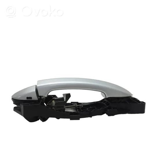 Volkswagen PASSAT B7 Front door exterior handle 