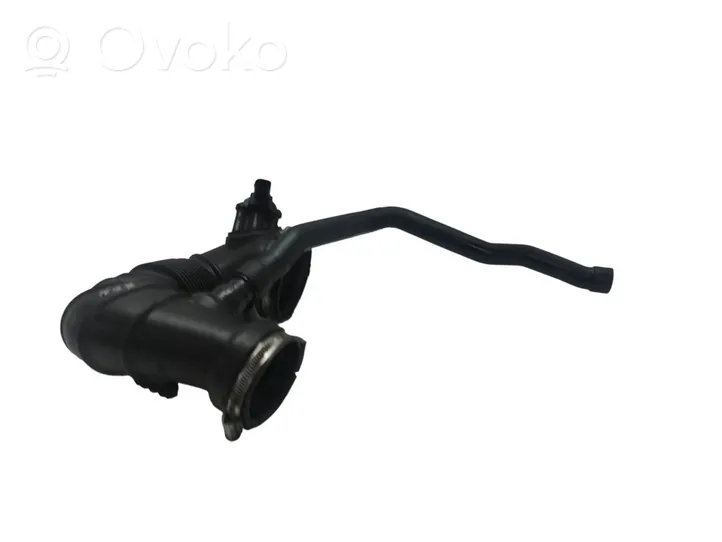 Mercedes-Benz SLK R172 Turboahtimen ilmanoton letku A6510940797