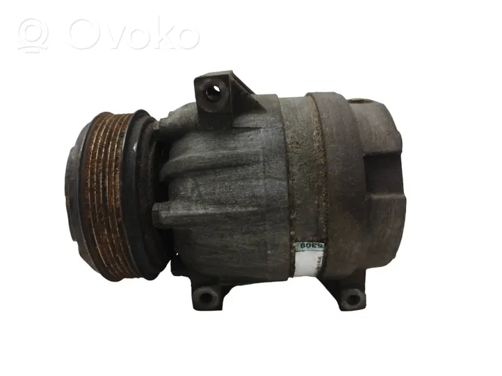 Renault Trafic II (X83) Air conditioning (A/C) compressor (pump) 7700105765