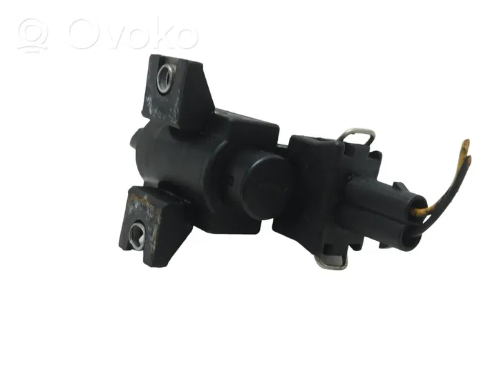 Toyota Avensis T270 Turboahtimen magneettiventtiili 258600R010