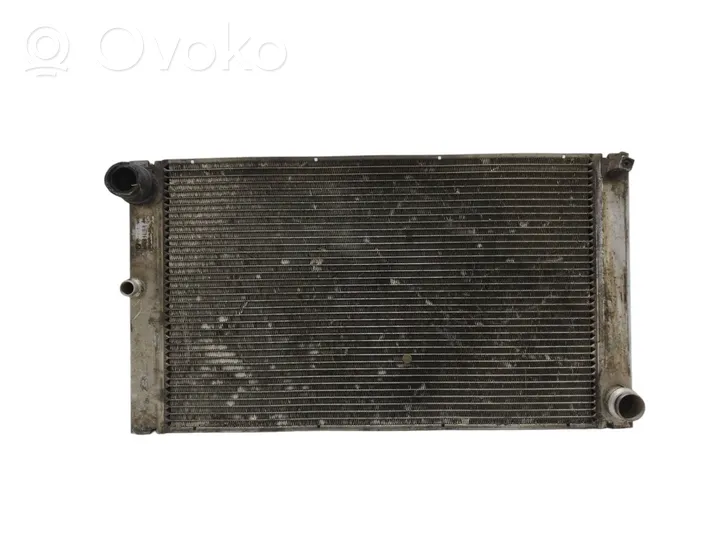 BMW 7 E65 E66 Aušinimo skysčio radiatorius 2248478