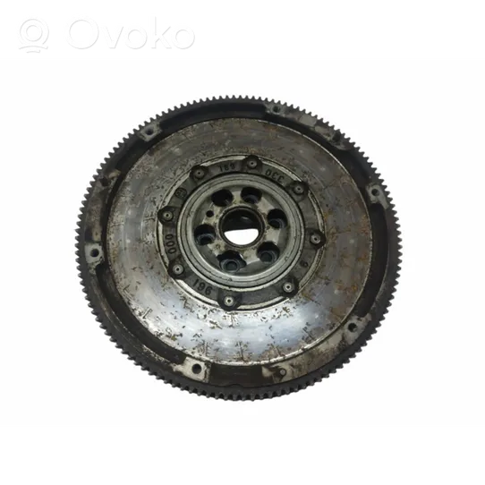 Volkswagen Golf VI Flywheel 000196