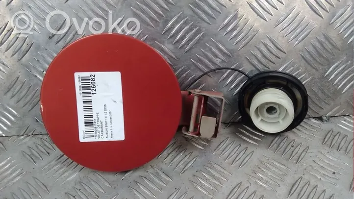 Suzuki Swift Bouchon, volet de trappe de réservoir à carburant 6485063J11