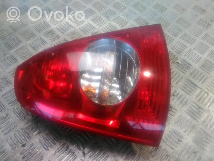 Renault Clio II Lampa tylna 8200917488