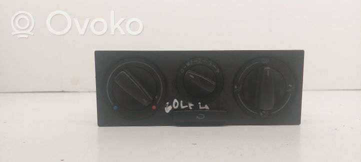Volkswagen Golf IV Panel klimatyzacji 1J0819045F