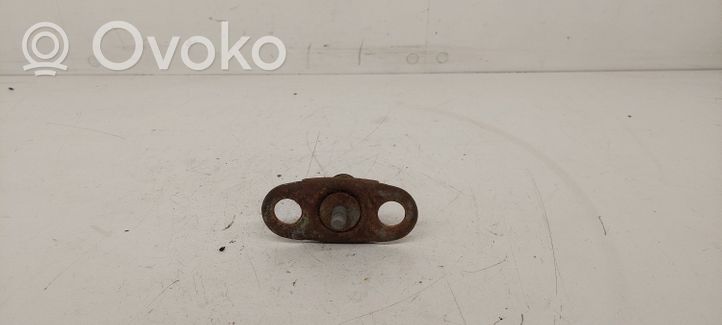 BMW 3 E46 Anello/gancio chiusura/serratura del vano motore/cofano 8229807