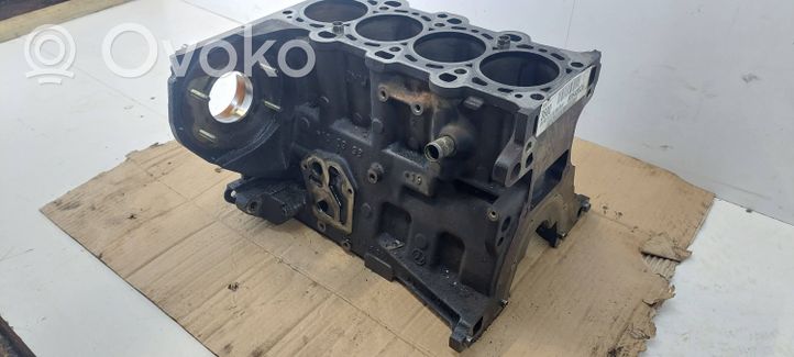 BMW 3 E46 Engine block 2246595