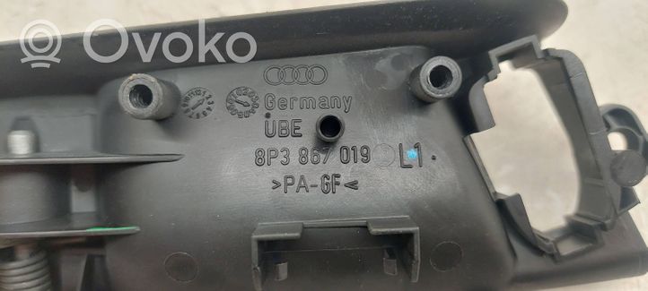 Audi A3 S3 8P Priekinė atidarymo rankenėlė vidinė 8P3867019