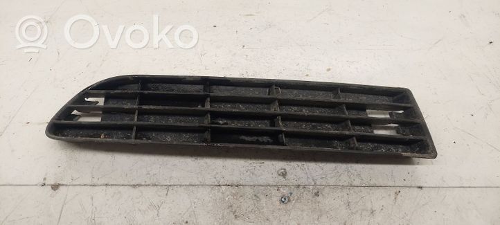 Audi A6 S6 C4 4A Grille inférieure de pare-chocs avant 4A0807345J