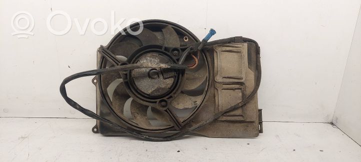 Audi A6 S6 C4 4A Ventilador eléctrico del radiador 4A0121207B