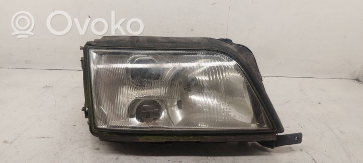 Audi A6 S6 C4 4A Lampa przednia 4A0941295