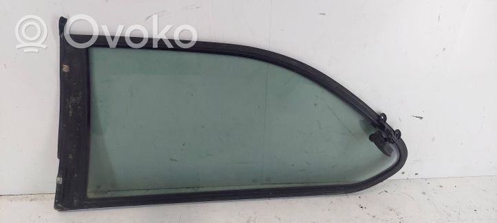 BMW 3 E36 Fenêtre latérale avant / vitre triangulaire 43R001025