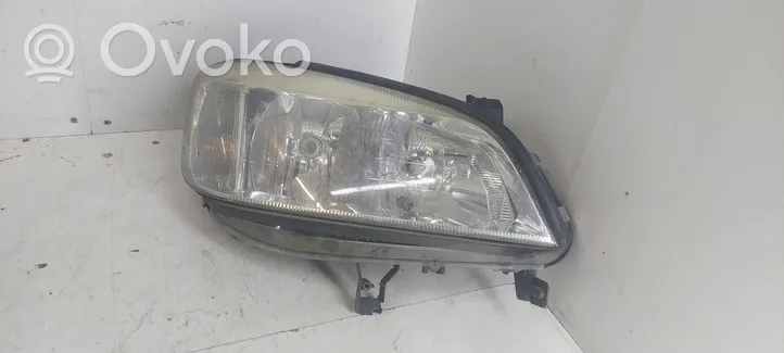 Opel Zafira A Faro/fanale 90582021