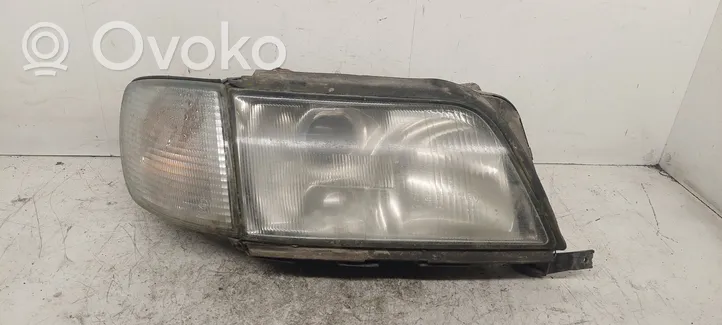 Audi A6 S6 C4 4A Lampa przednia 14050602