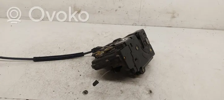 Volkswagen PASSAT B5 Front door lock 3B1837015A