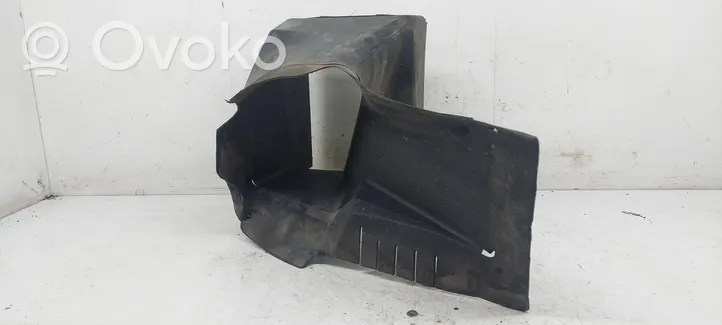 Audi A4 S4 B5 8D Wlot / Kanał powietrza intercoolera 8D0117339C