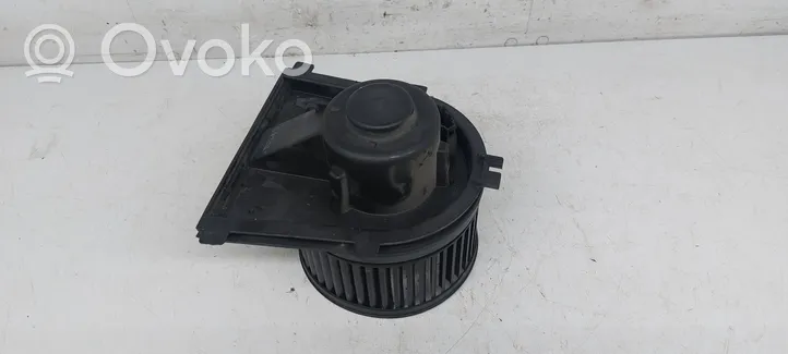 Volkswagen Golf IV Heater fan/blower H35657880E