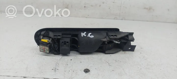 Volkswagen PASSAT B5 Klamka wewnętrzna drzwi tylnych 3B0839113