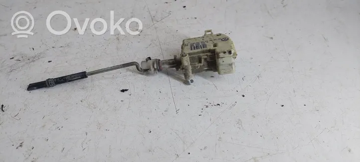 Volkswagen PASSAT B5 Central locking motor 3B0810773A