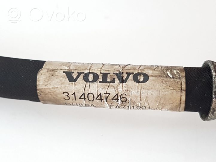 Volvo V70 Manguera/tubo del aire acondicionado (A/C) 31404746