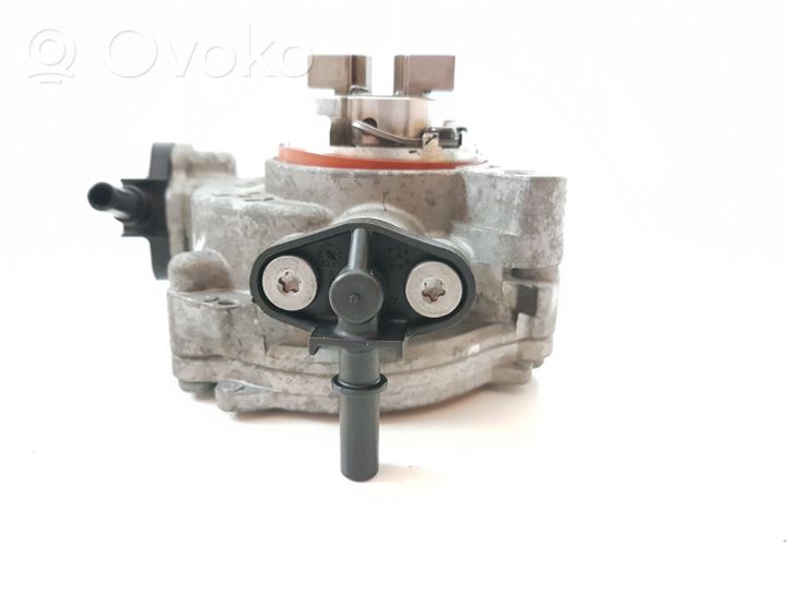 Citroen C4 II Vacuum pump 9804021880