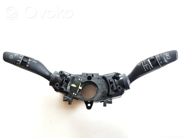 Hyundai i30 Leva/interruttore dell’indicatore di direzione e tergicristallo 93404G4960