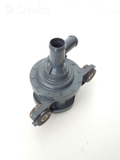 Toyota Prius (XW50) Pompe à eau de liquide de refroidissement G904047040