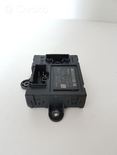 Volvo V70 Unité de commande module de porte 31343026AC