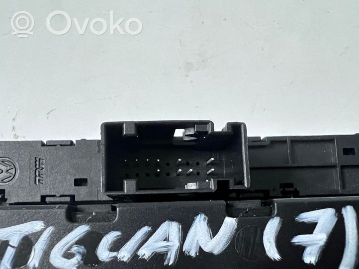 Volkswagen Tiguan Przycisk / Włącznik czujnika parkowania PDC 5N2927132R