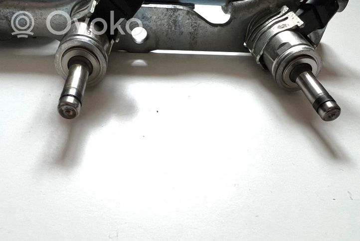 Toyota RAV 4 (XA50) Sprauslu komplekts 8945833030