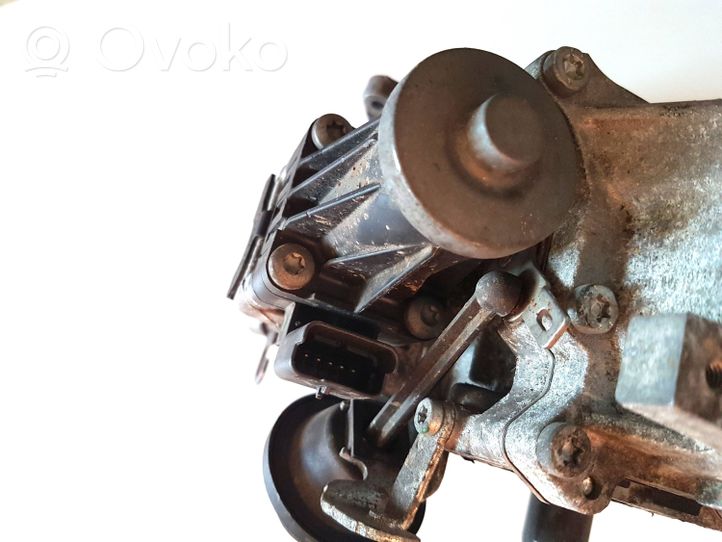 Ford Courier EGR-venttiili/lauhdutin 9802194080