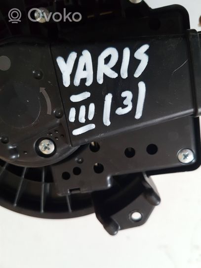 Toyota Yaris Pulseur d'air habitacle 871030D230