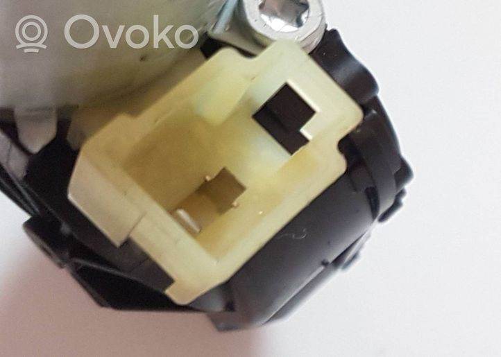 Citroen C5 Aircross Moteur de réglage de siège 0390207071