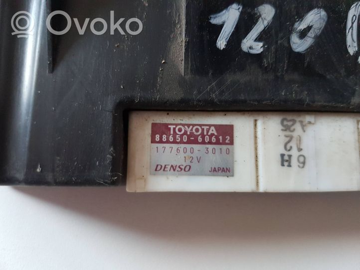 Toyota Land Cruiser (J120) Panel klimatyzacji 8865060612