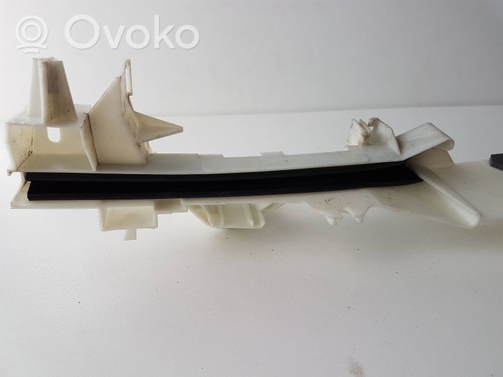 Ford Puma Cornice del finestrino/vetro portiera anteriore L1TBA219A65EE