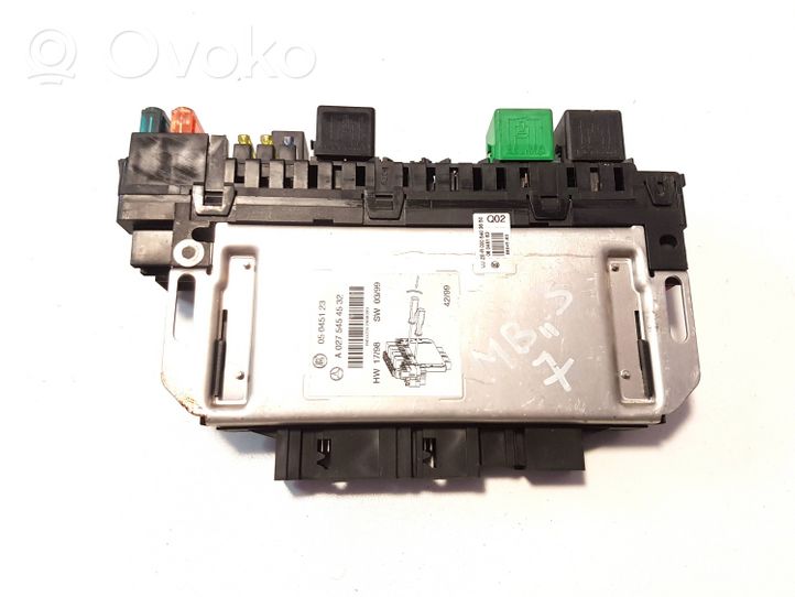 Mercedes-Benz S W220 Fuse module A0275454532