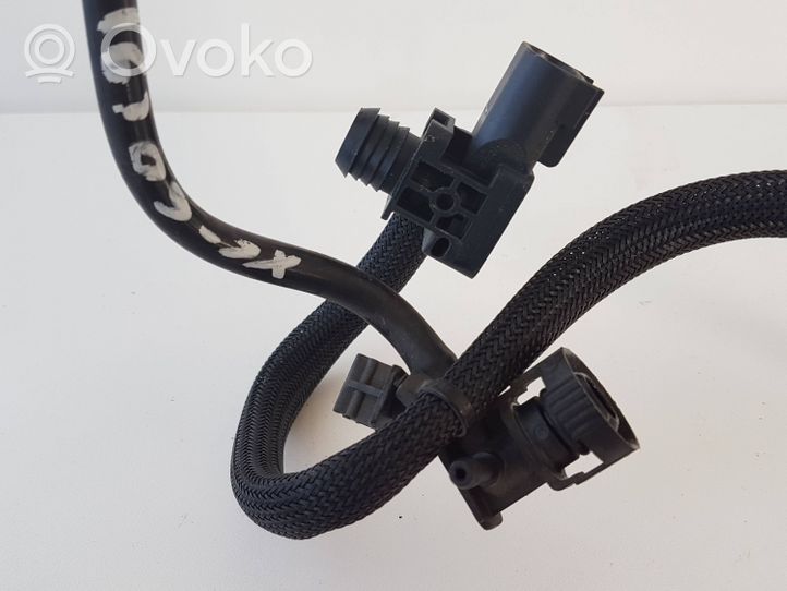 Volvo XC60 Vacuum line/pipe/hose 0261230305